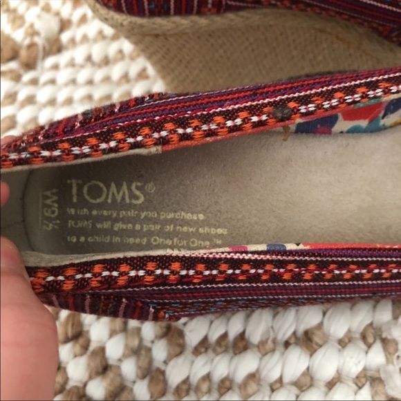 TOMS Womens Red Canvas Calypso Peep Toe Wedge - Picture 2 of 4
